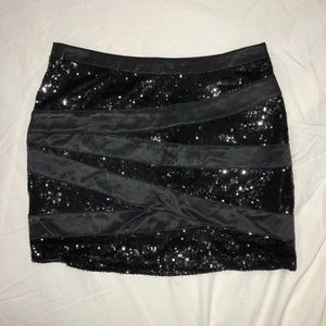 Black sequence mini skirt